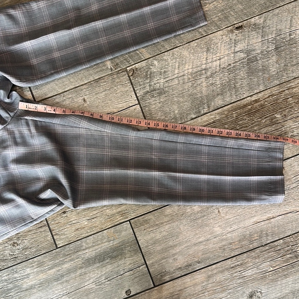 Gray and Pink Men's Plaid Suit - Picture 4 of 7